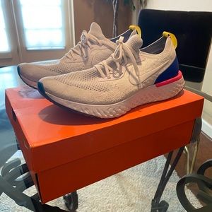 Nike Epic React Flyknit Original Colorway